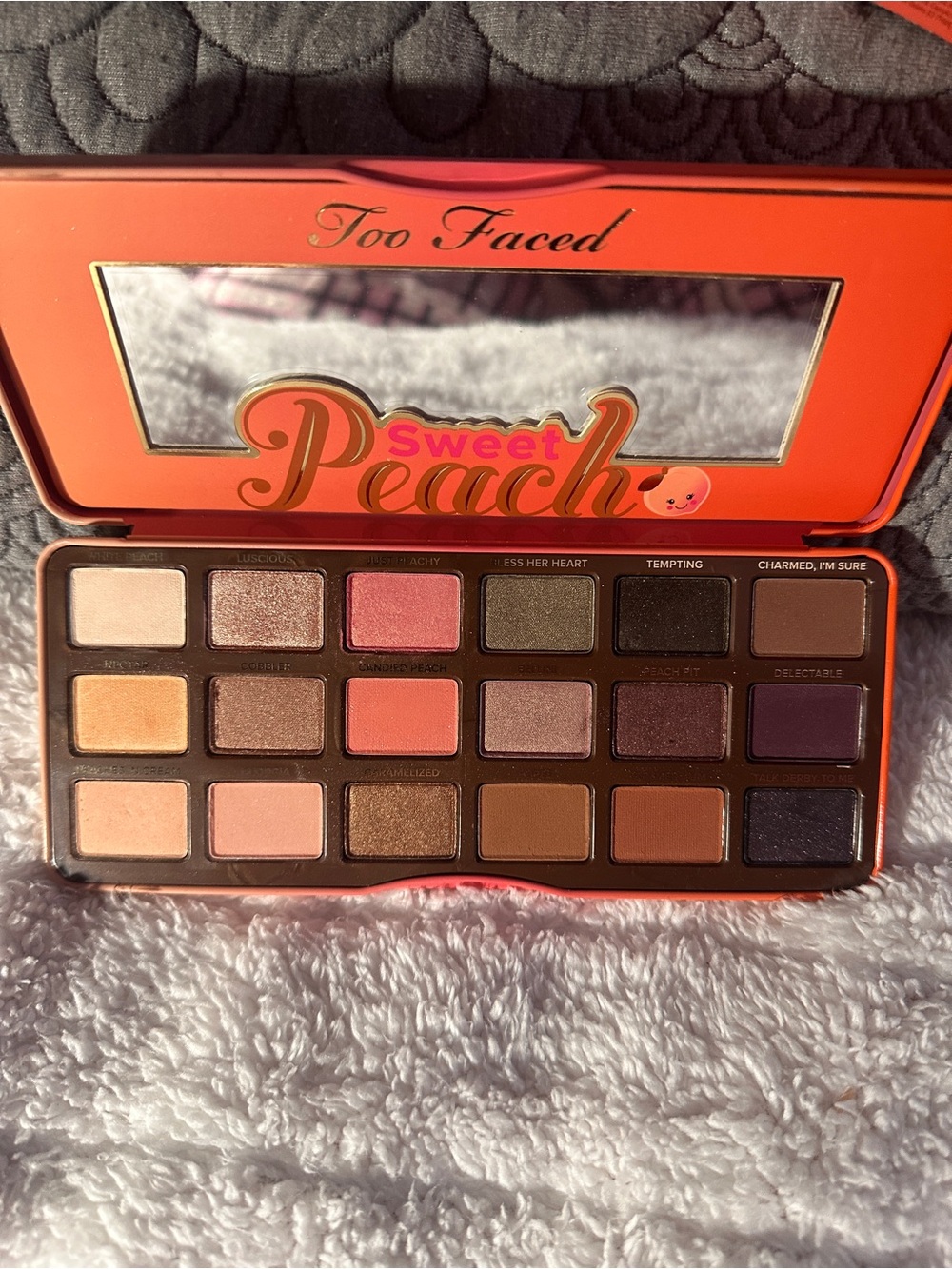 ✨ Too Faced Sweet Peach 🍑 Cult Favorite Discontinued Palette